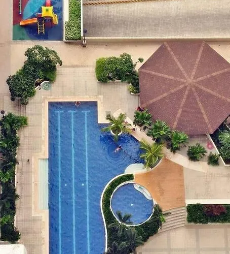 Citispace 1br Condotel At Ridgewood Towers Near Bgc Airport #rw05a Apartment *