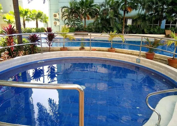 Citispace 1br Condotel At Ridgewood Towers Near Bgc Airport #rw05a