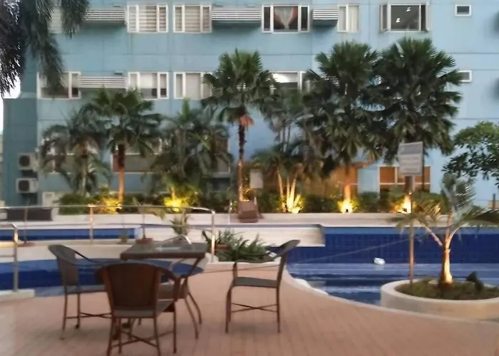 Citispace 1br Condotel At Ridgewood Towers Near Bgc Airport #rw05a Apartment *