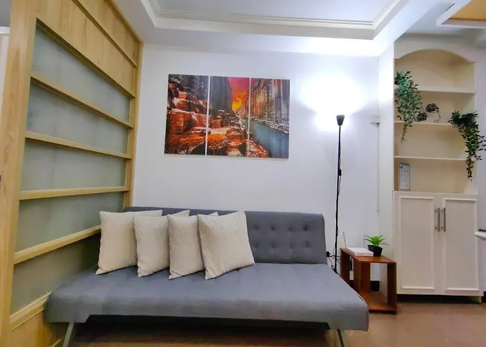 Citispace 1br Condotel At Ridgewood Towers Near Bgc Airport #rw05a