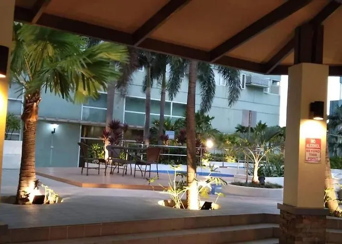 Citispace 1br Condotel At Ridgewood Towers Near Bgc Airport #rw05a Manila